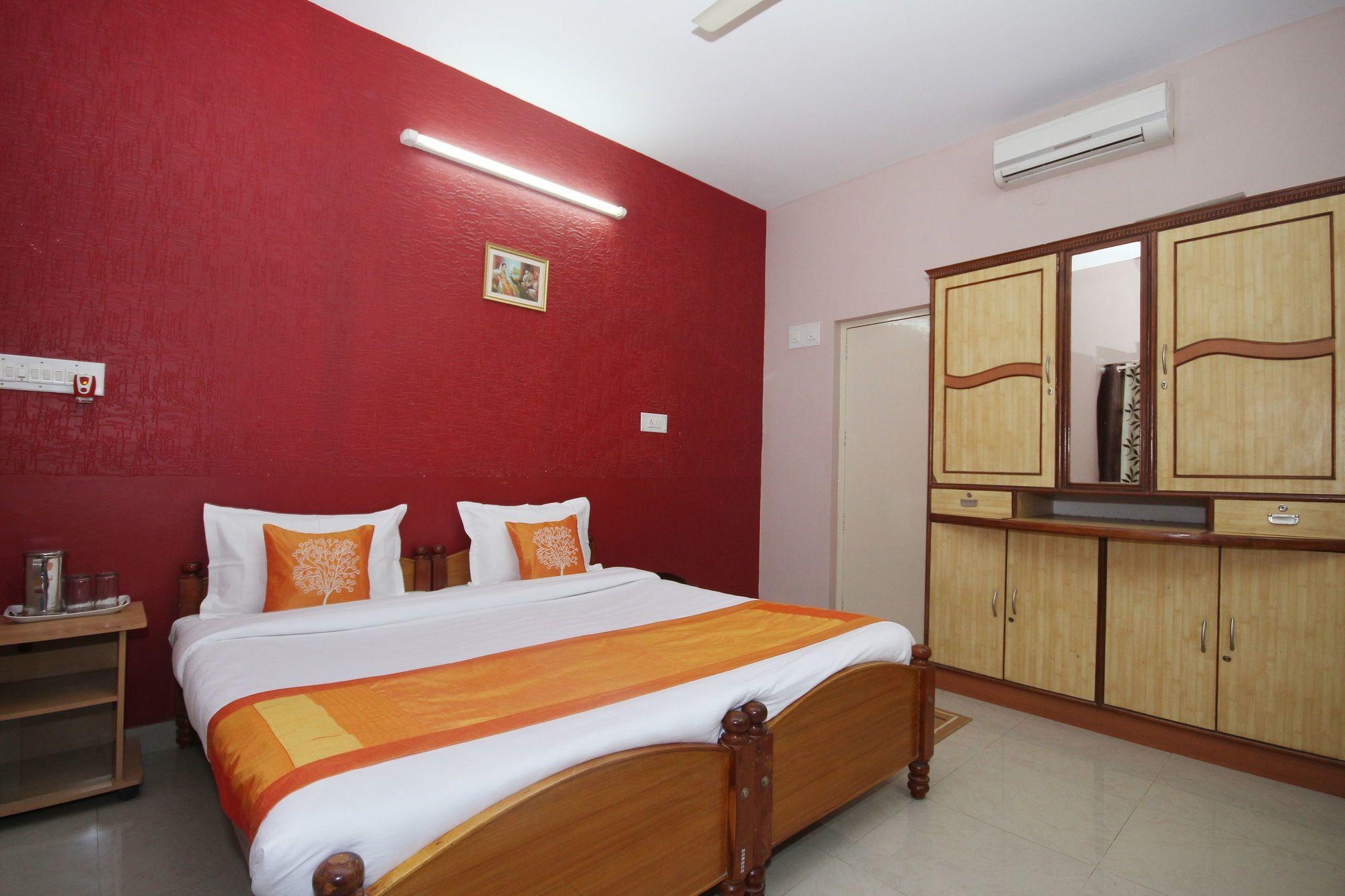 Itsy Hotels Shree Comforts Bangalore Exteriör bild