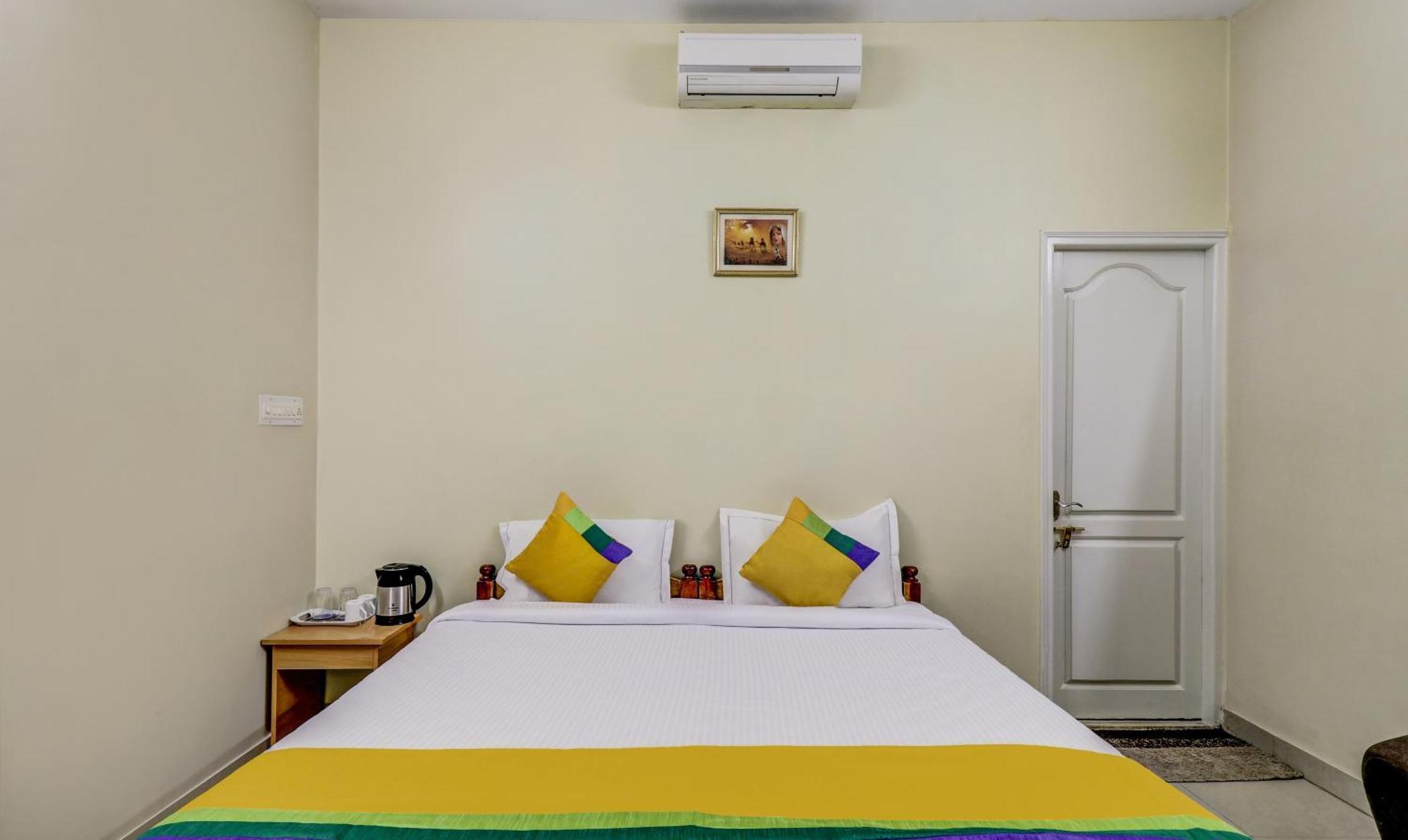 Itsy Hotels Shree Comforts Bangalore Exteriör bild